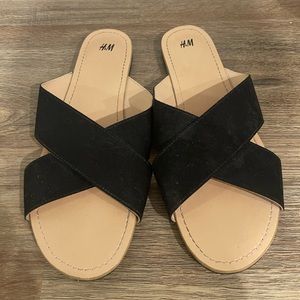 BLACK H&M sandals slip on - only worn once size 5.5 fits like a 6